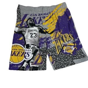 NBA Los Angeles Lakers LeBron James Graphic Sweat Shorts XL